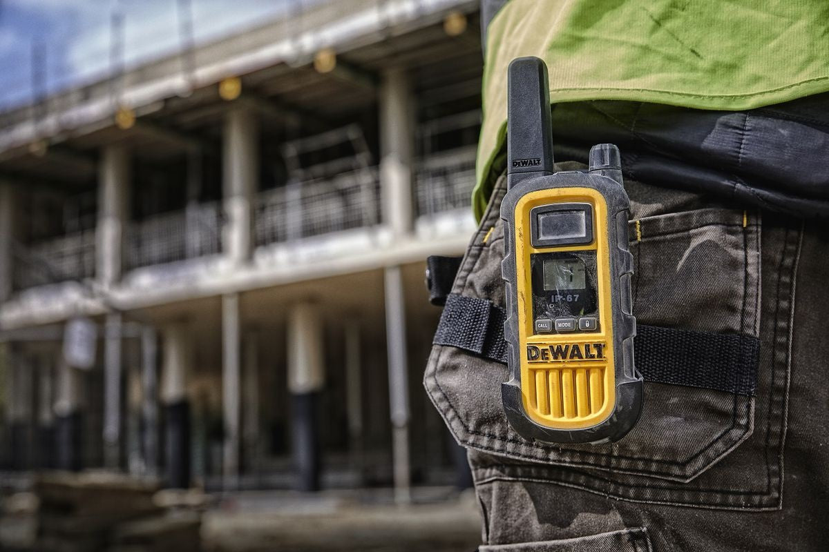 DeWalt DXPMR800 Heavy Duty Professional Walkie Talkie PMR Radio 2pack